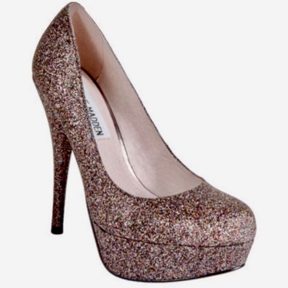 Steve Madden Shoes - Steve Madden Seductress Heels
